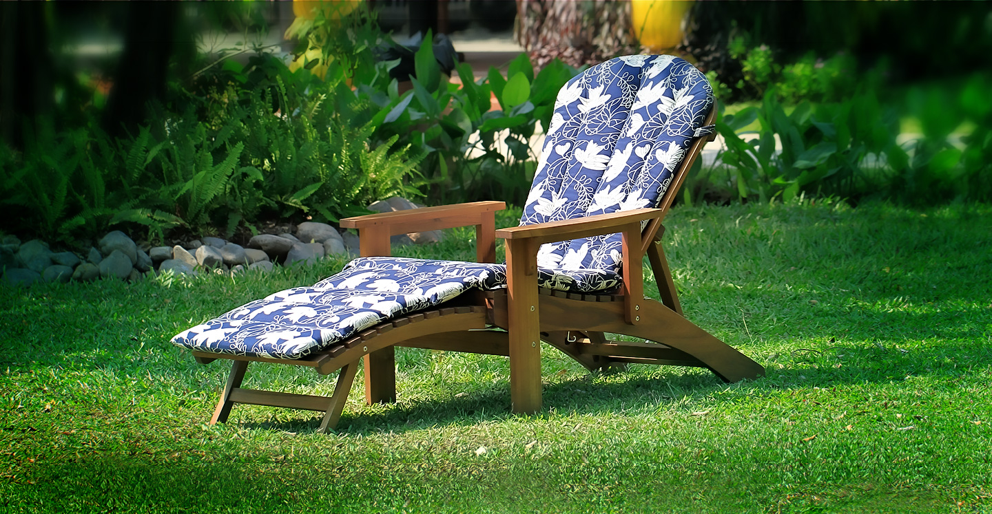 Sunchair with cushion